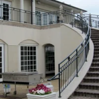 Curved Painted Picket Rails BHCC